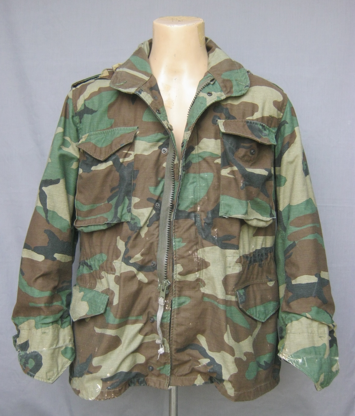 ขายแล้ว เสื้อทหาร M65 woodland Medium Regular