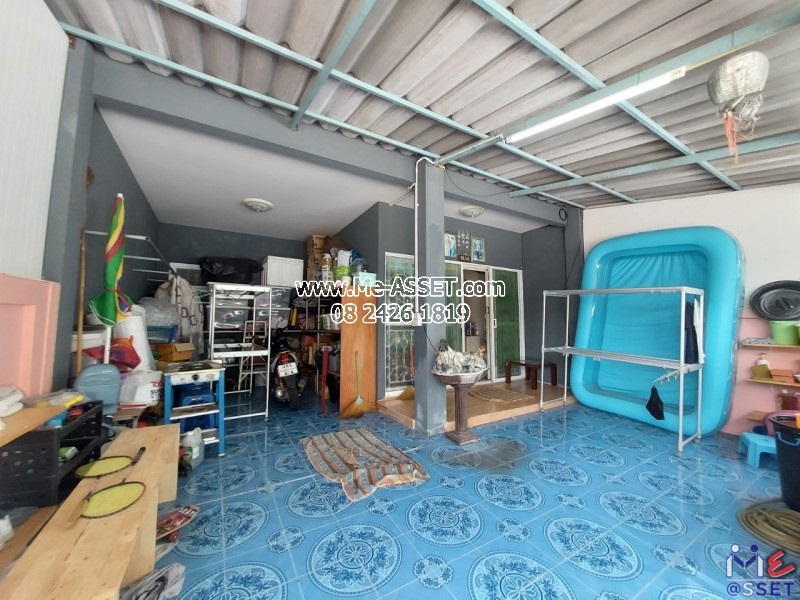 ขายทาวเฮ้าส์ ย่าน ดาวทอง ลานตากฟ้า ศาลาดิน ศาลายา มหาสวัสดิ์ : กิตติชัย 16 : 2 ชั้น 21 ตร.วา