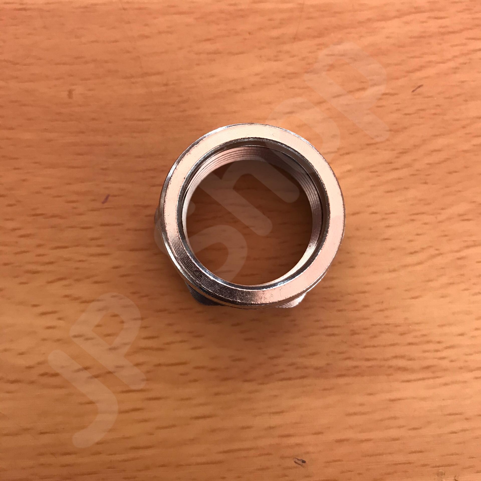 ข้อลดเหลี่ยม 1 นิ้ว ลด 6 หุน สแตนเลส 304 #0518