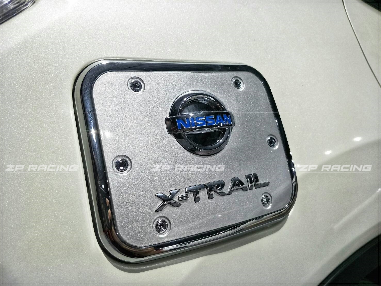 ครอบฝาถังน้ำมัน XTRAIL