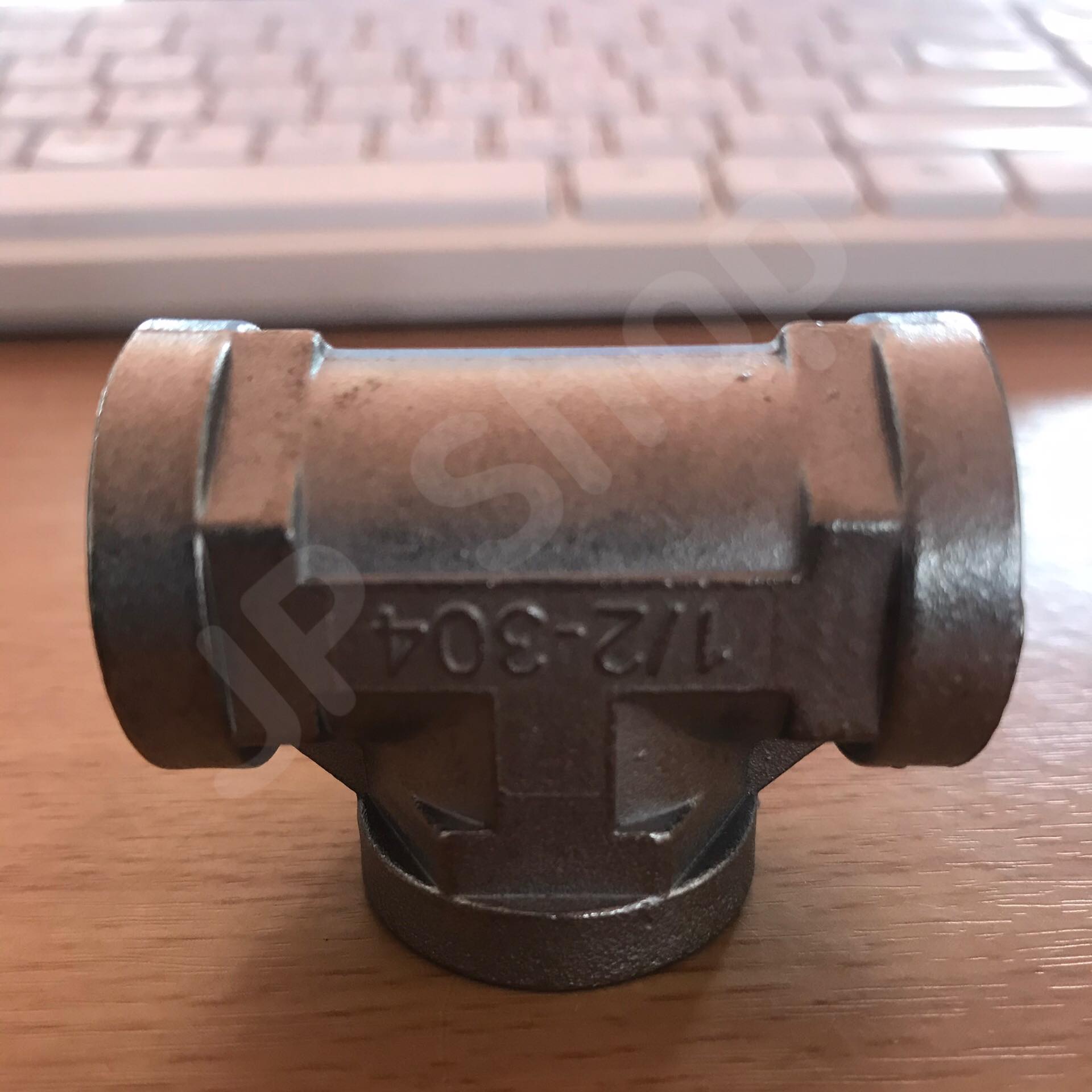 ข้อต่อสามทางสแตนเลส304 เกลียวใน ขนาด 4 หุน สแตนเลส304 ข้อต่อ สามทาง ขนาด4 หุน #2854