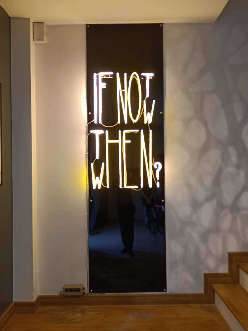 ป้ายไฟนีออน