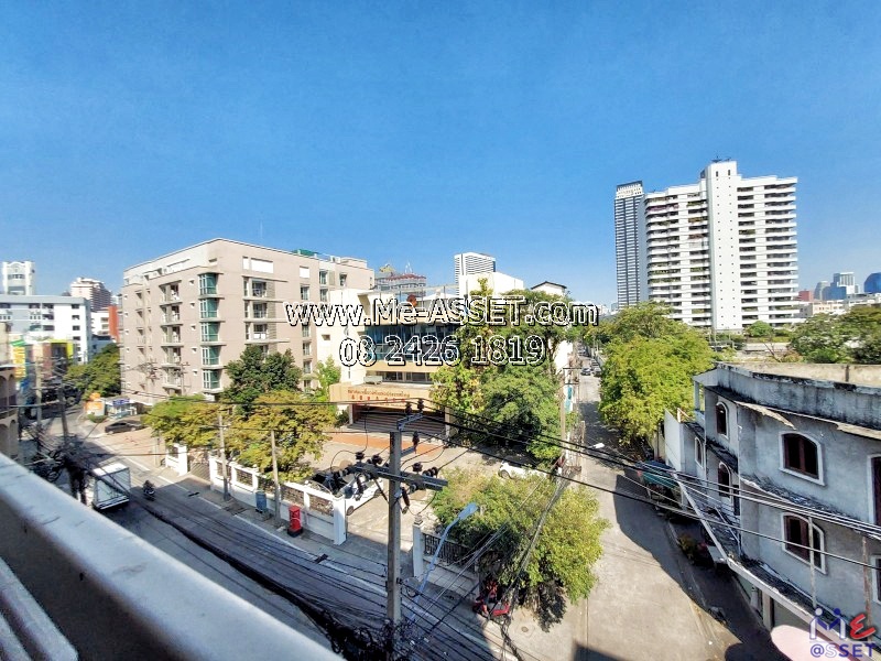 ขายคอนโด ย่าน สาทร ช่องนนทรี งามดูพลี ทุ่งมหาเมฆ พระรามสี่ : ลุมพินีเพลส พระราม 4 - สาทร Lumpini Place : 60.95 ตร.เมตร