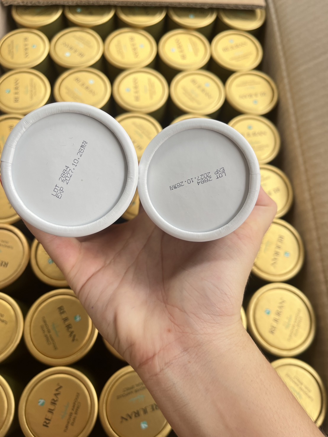 แพ็คเก็จทรงกลม เซรั่มเรจูรัน ขวดทอง REJURAN Healer Turnover Ampoule Dual Effect 30 ml. หิ้วเกาหลี (1ขวด)