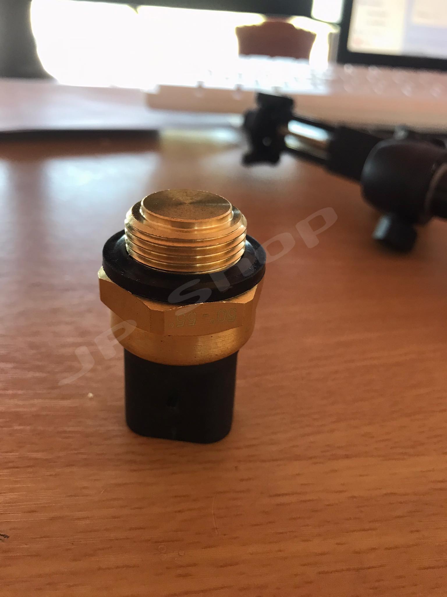 เซ็นเซอร์ถังน้ำมันไอดรอลิก รุ่น18ลิตร #12124