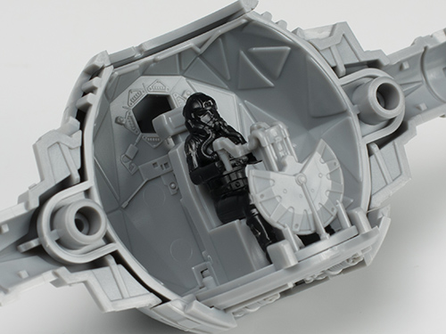 1/72 TIE Interceptor BANDAI - Star Wars