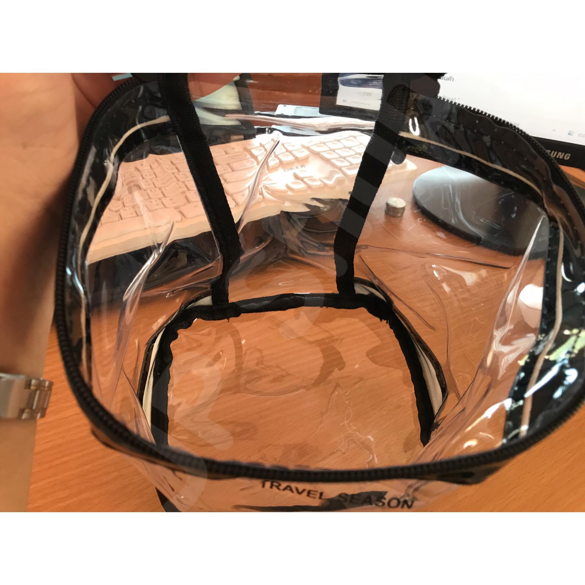 กระเป๋าใส่เครื่องสำอาง ทรงกระบอก สีดำ โปร่งใส ราคา/1 ใบ #0151