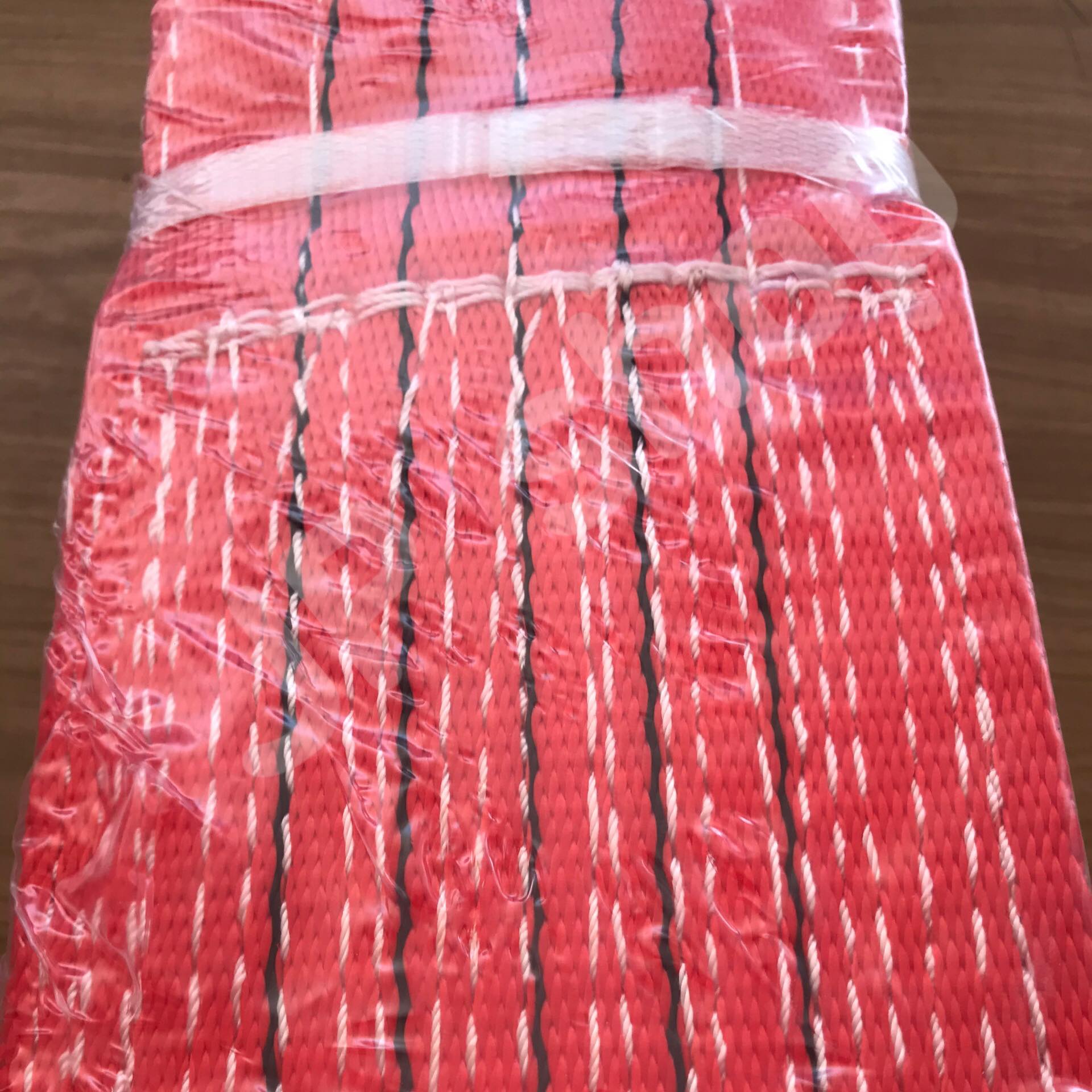 สายพานยก5ตัน ยาว 4 เมตร สีแดง หนา ทนทาน แข็งแรง สายสลิง ยกรถเครนสำหรับยกของ อุปกรณ์ยกของหนักสลิงแบนแขวน สายลาก กว้าง 5 นิ้ว ยกได้ 5 ตัน #08100