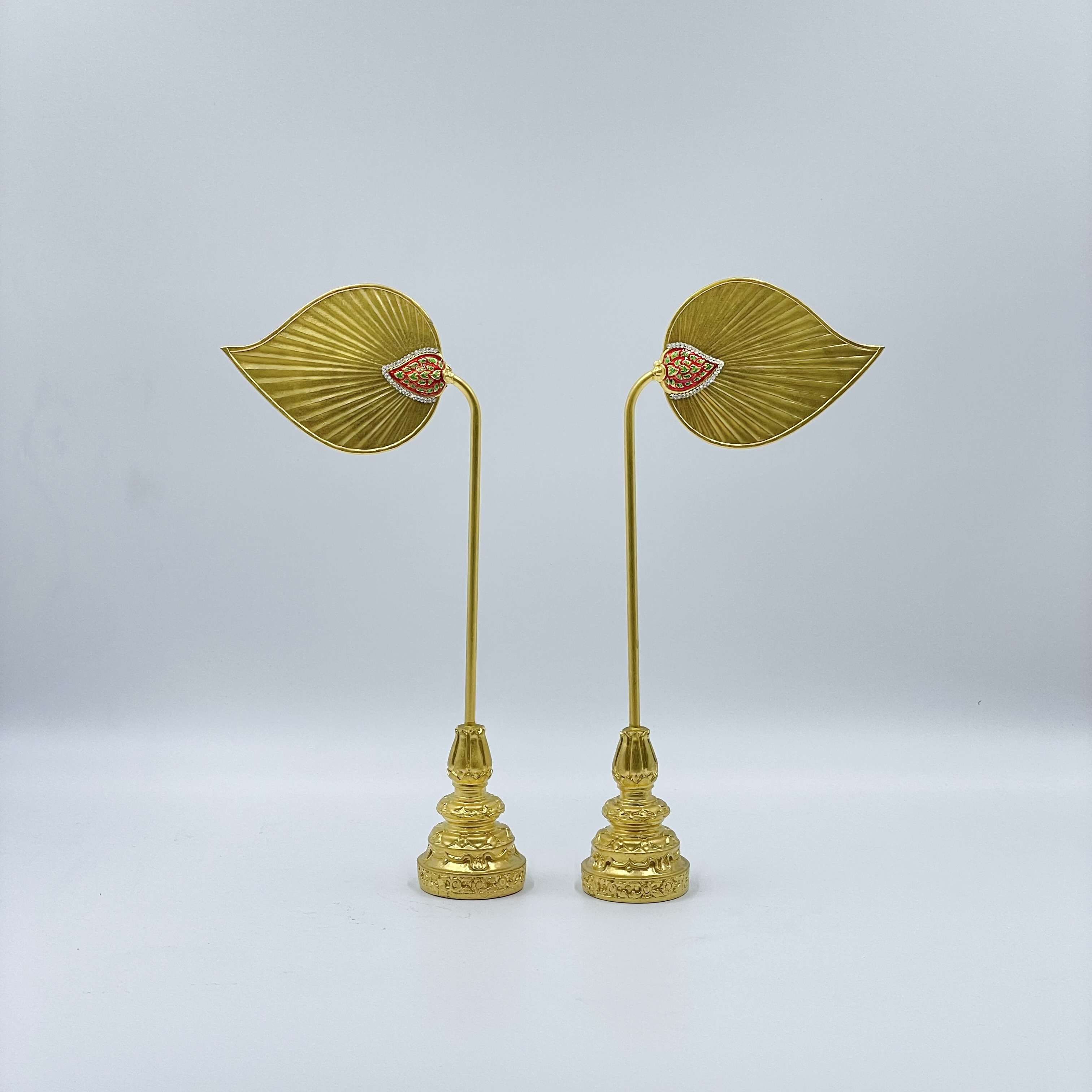 พัดโบก ลงยาปิดทอง