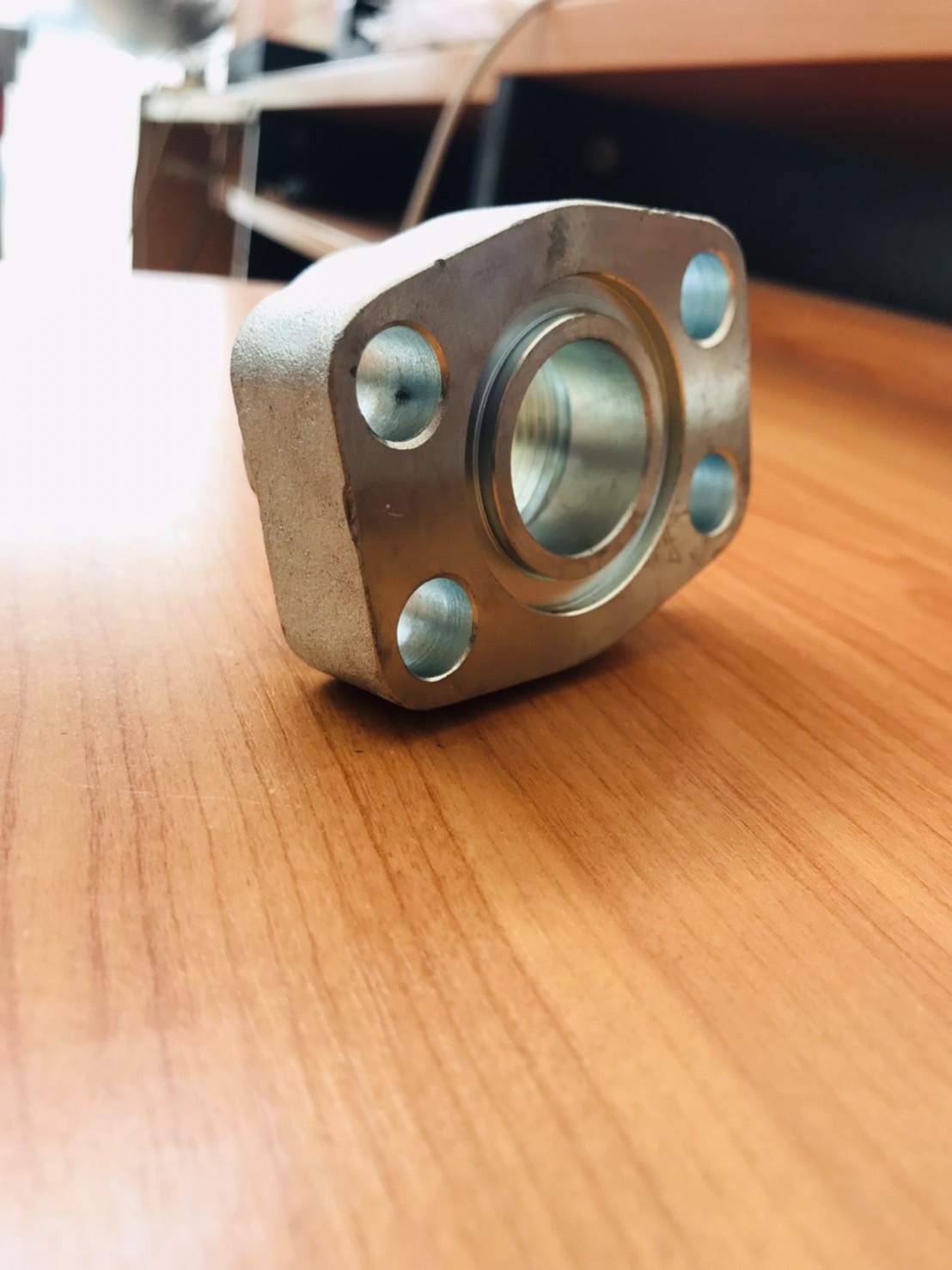 หน้าแปลนปั๊มไฮดรอลิก ขนาด 1 นิ้ว (ไม่รวมน็อต) รุ่นเล็ก #200171