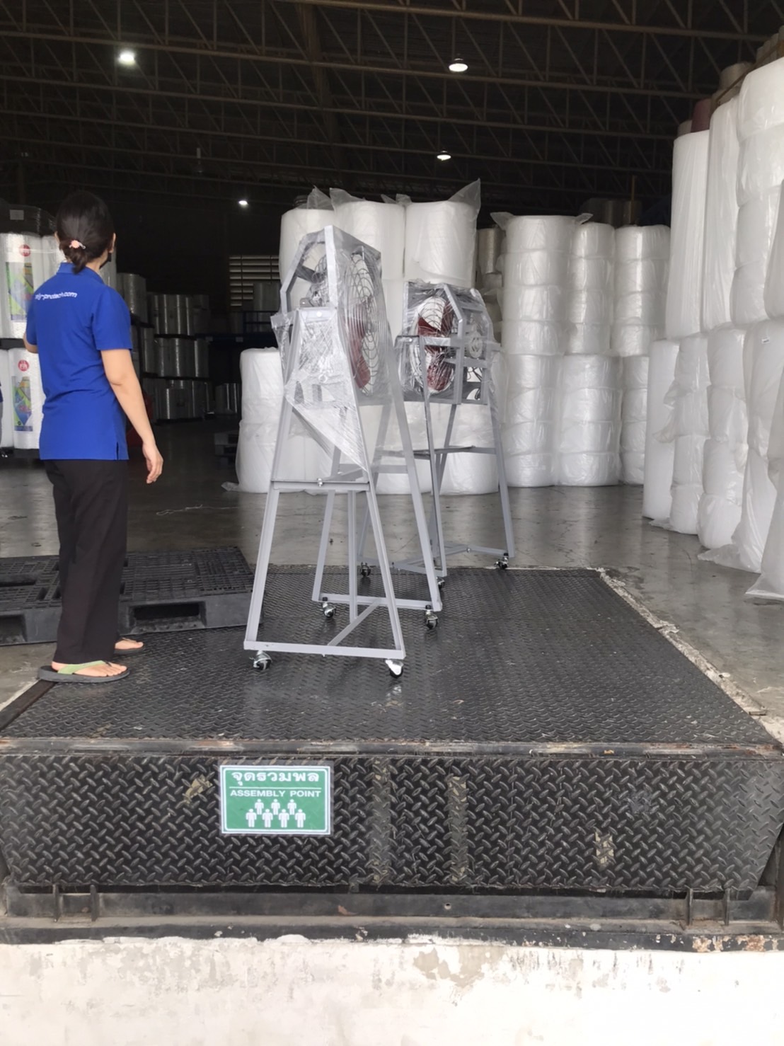 พัดลมอุตสาหกรรม Nature, ตะแกรงหน้าหลัง IF-20L, (ขาตั้ง) 20 นิ้ว