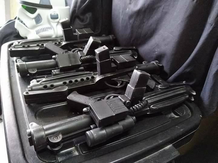 ปืนบลาสเตอร์ E-11 Stormtrooper Blaster - Star Wars Costume