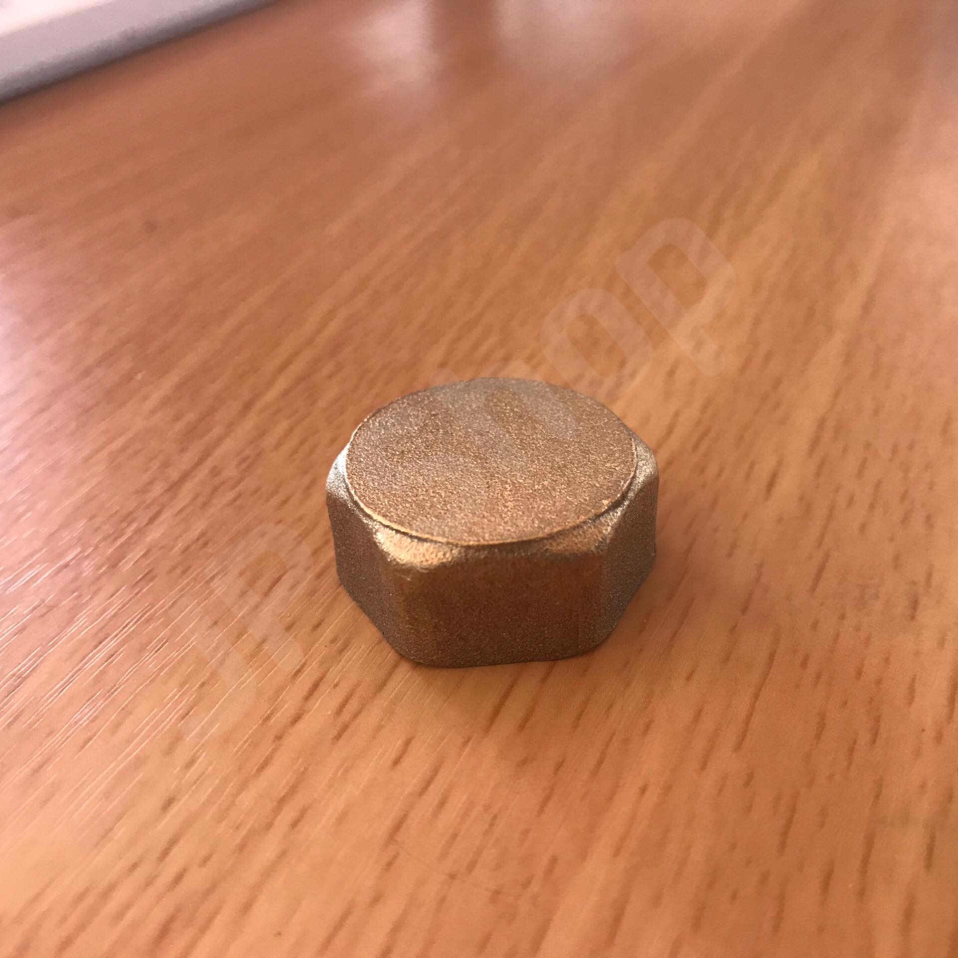 ฝาปิดทองเหลือง เกลียวใน ขนาด 4 หุน #1154