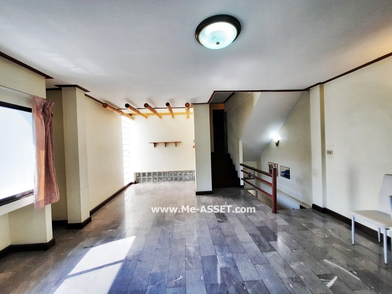 ให้เช่าทาวน์โฮม ถ.สุขุมวิท 105 ซ.ลาซาล 37 แขวงบางนา เขตบางนา กรุงเทพ ห้องริม / พื้นที่ 3 ชั้น 43 ตารางวา