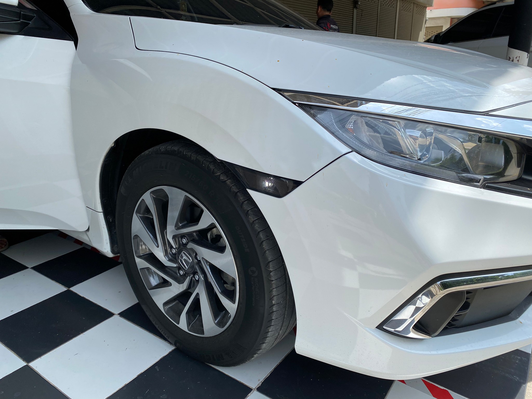 ไฟมุมดำ ไฟแก้มดำ ไฟซุ้มล้อ CIVIC FC CIVIC FK