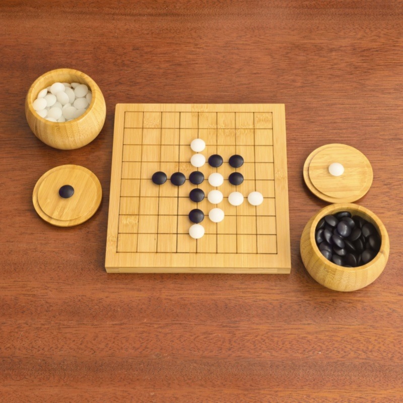 ชุดหมากล้อมไม้ (กระดานไม้ไผ่9เส้น+เม็ดเมลามีน40/40เม็ด+โถไม้ไผ่S)