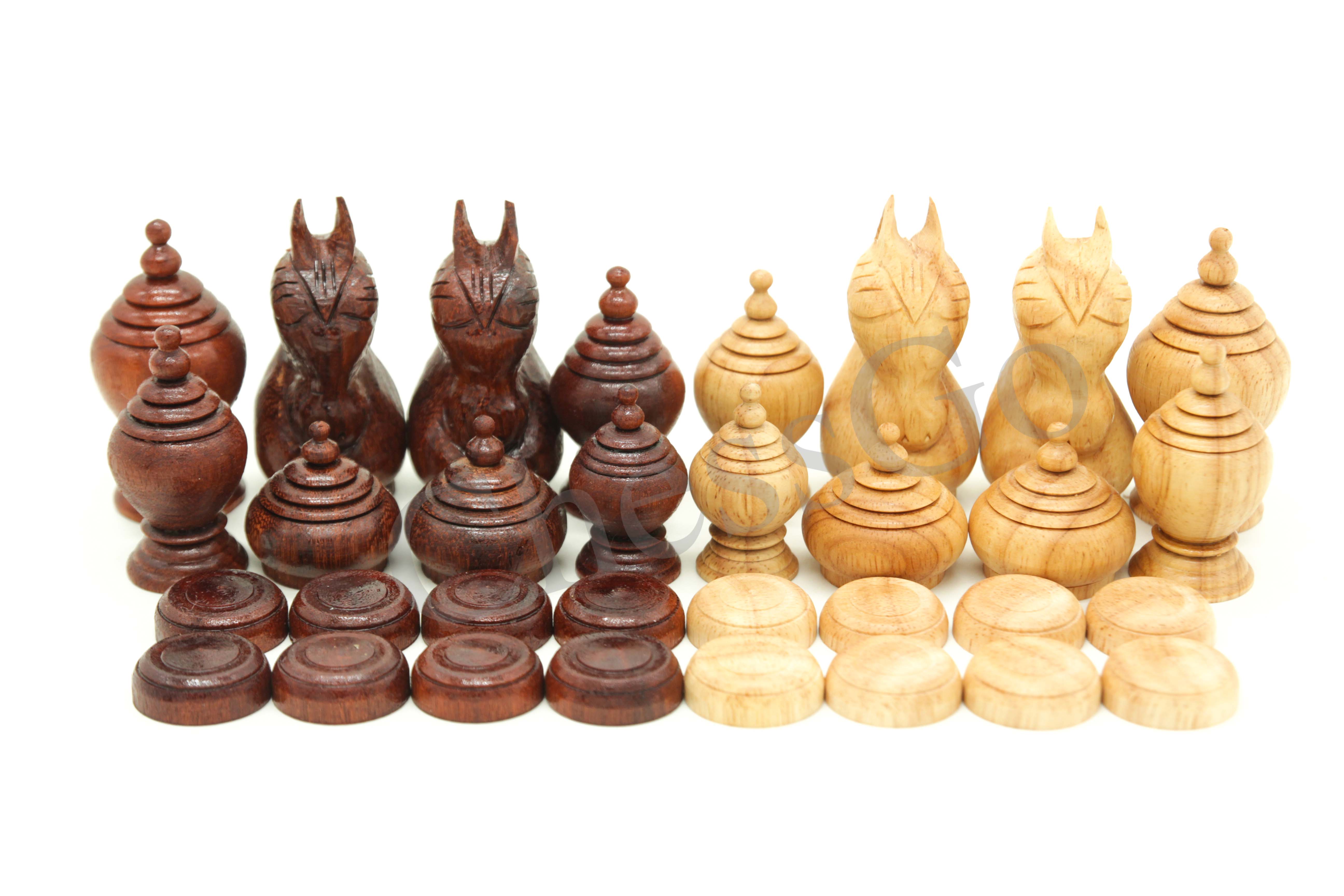 ตัวหมากรุกไทยไม้รุ่นลายไทย ชุดใหญ่