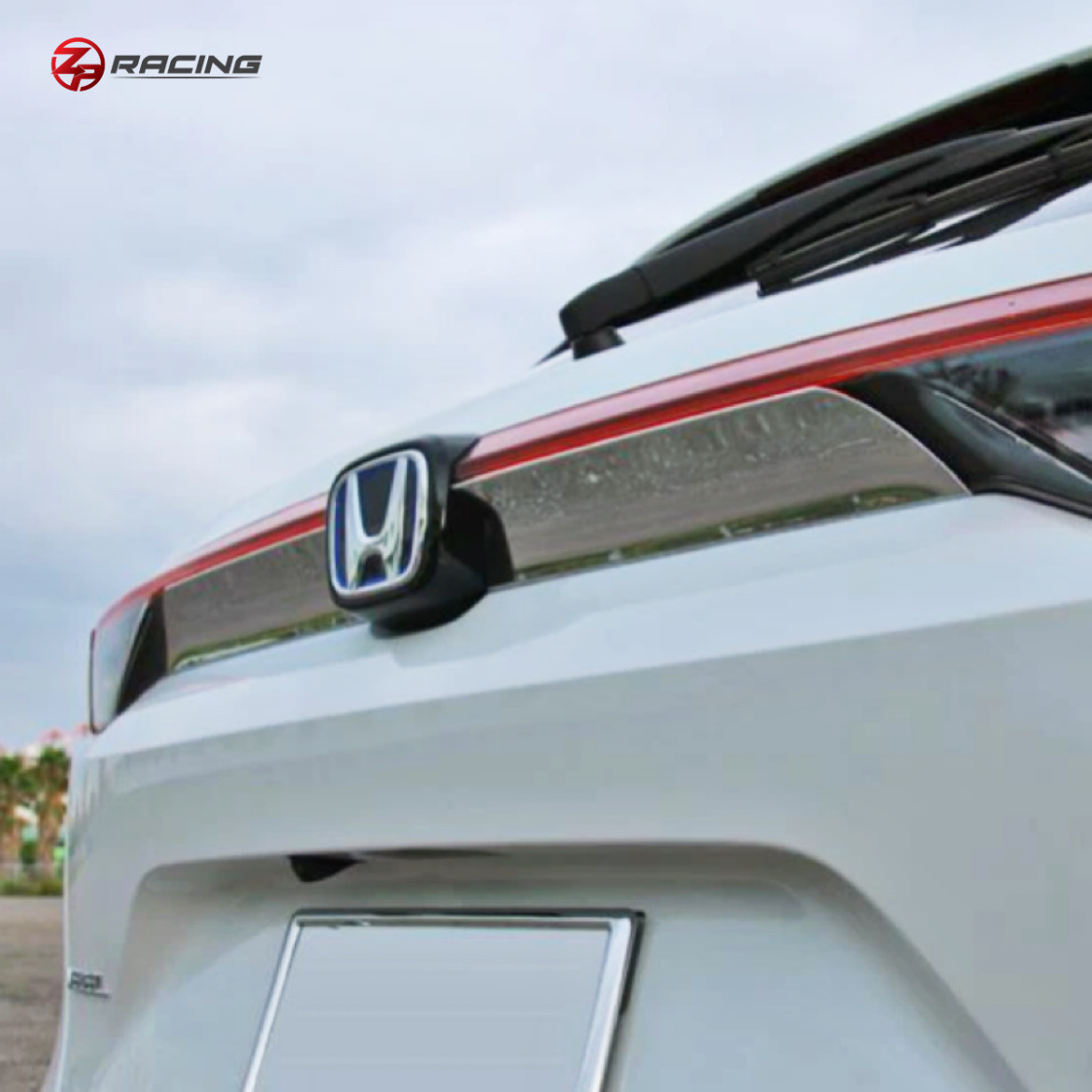 คิ้วตกแต่งฝาท้าย Honda HR-V e:HEV (RV)