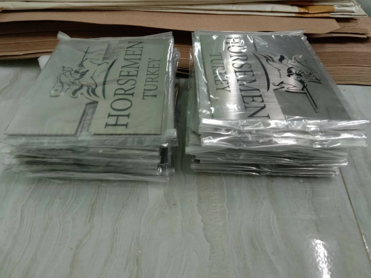 งานป้ายสแตนเลสพิมพ์สกรีน HORSEMEN TURKEY