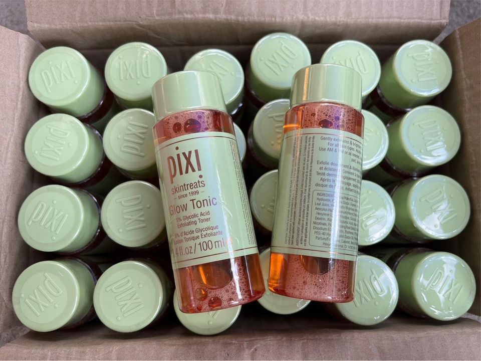 Pixi Glow Tonic Exfoliating Toner 100ml. พิกซี่ โทนเนอร์