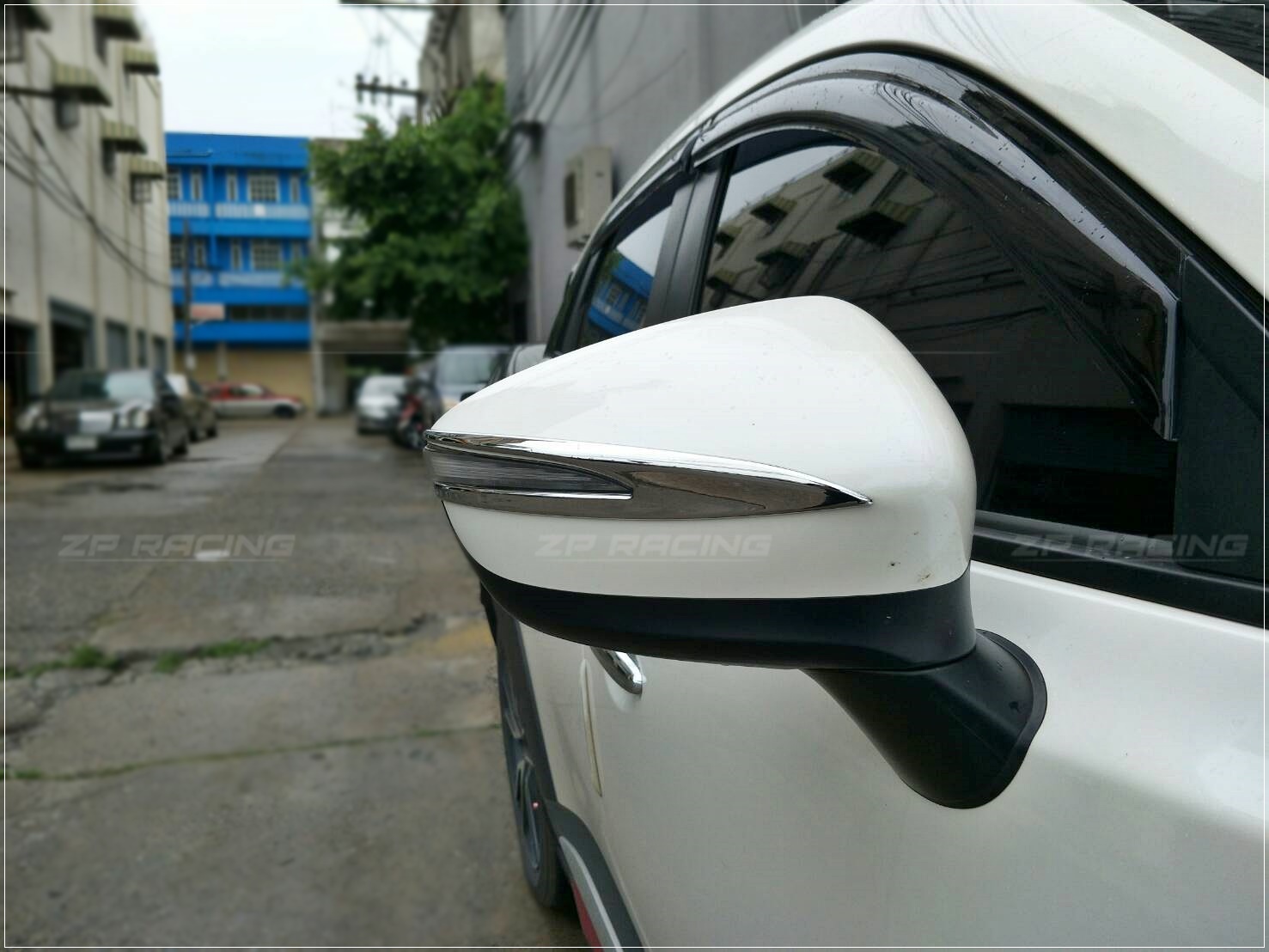 ครอบไฟเลี้ยวกระจกข้าง CX-3 SAMURAI PRODUCE