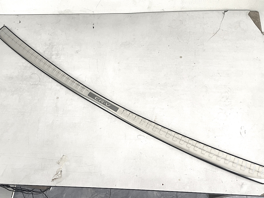 เพลทกันรอยท้ายด้านนอก Honda CR-V G6 2023-2026