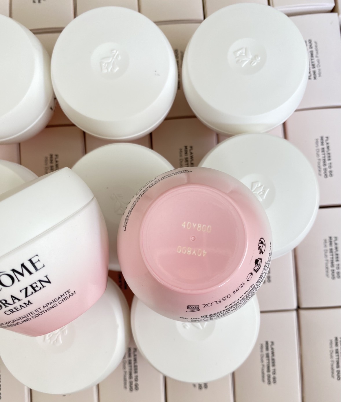 Lancome Hydra Zen Cream MOISTURIZING & SOOTHING CREAM 15ml. มอยส์เจอร์ไรเซอร์ ครีมบำรุงกลางวัน (1กระปุก)