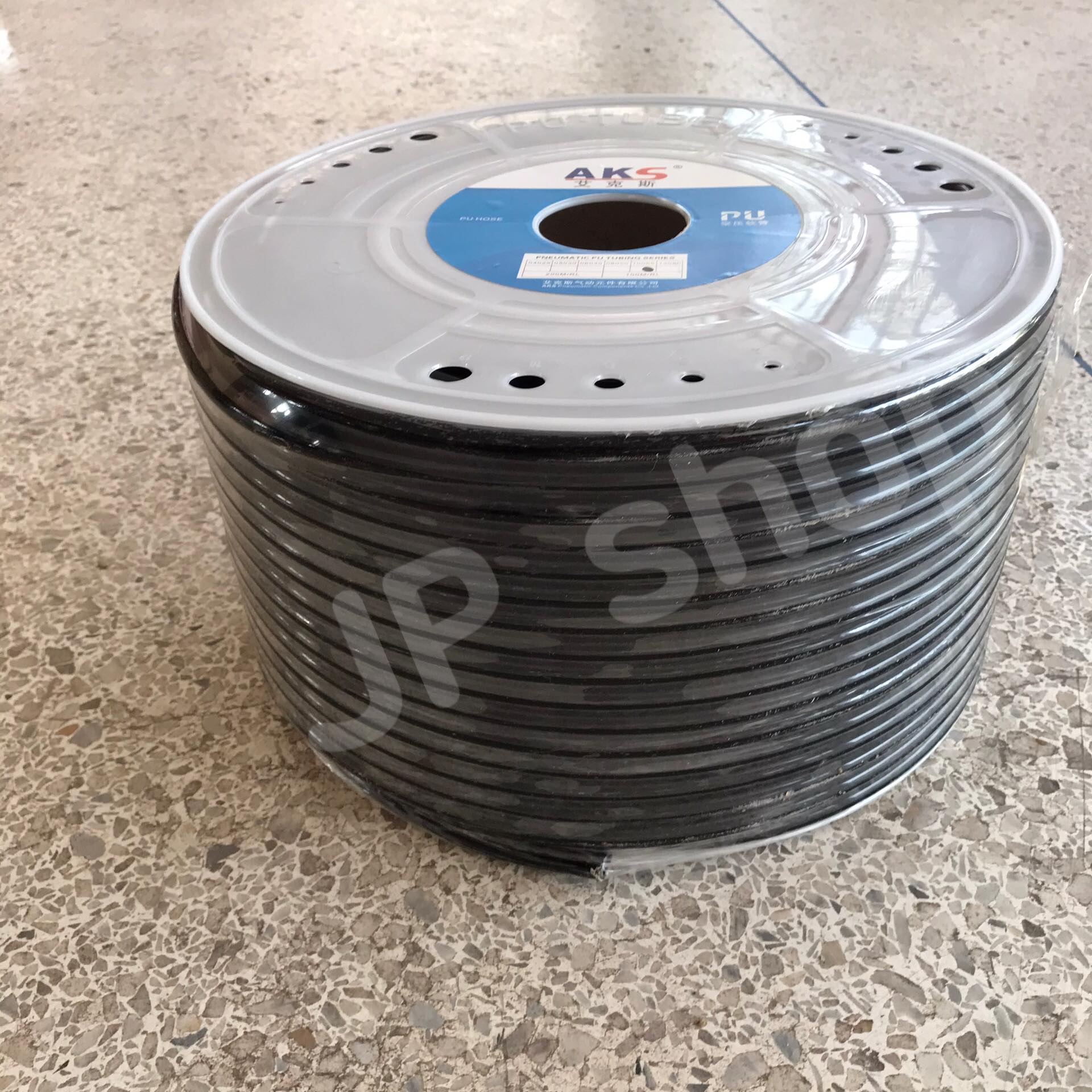 สายลม pu ขนาด 6.5*10 มิลลิเมตร ความยาว 100 เมตร ขายยกม้วน ตัดรอบส่งของทุกๆชั่วโมงครับ