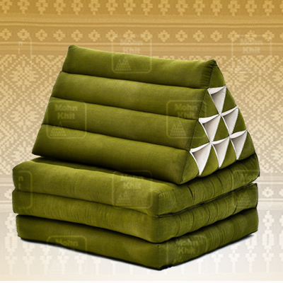 หมอนสามเหลี่ยมสีพื้น 10 ช่องติดเบาะ 3พับ 53x165x30cm// Tri-angle kapok100%Traditional Floor Cushions 10 holes with 3 part of mattress.