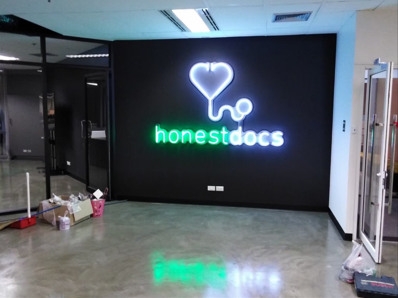 ป้ายไฟนีออน