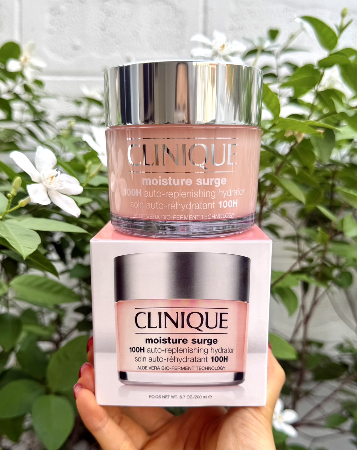 Clinique Moisture Surge 100-Hour Auto-Replenishing Hydrator 200ml. (1กระปุก) เจลครีมสูตรใหม่ “ผิวอิ่มน้ำนาน 3 วัน” 100ชั่วโมง