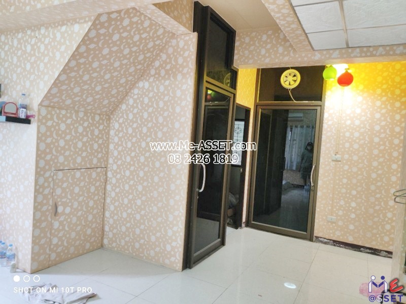 ขายทาวน์เฮ้าส์ หลังมุม ย่าน องครักษ์ คลอง 11 บึงน้ำรักษ์ ธัญบุรี ปทุมธานี : ม.บ้านแสงตะวัน คลอง 11 : 2 ชั้น 24 ตารางวา