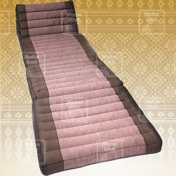 หมอนสามเหลี่ยมผ้าไหมด้าน 15 ช่องติดเบาะ3 พับ //56x180x36cm Tri-angle Cotton kapok 100%Traditional Floor Cushions 15holes with 3part of mattress.