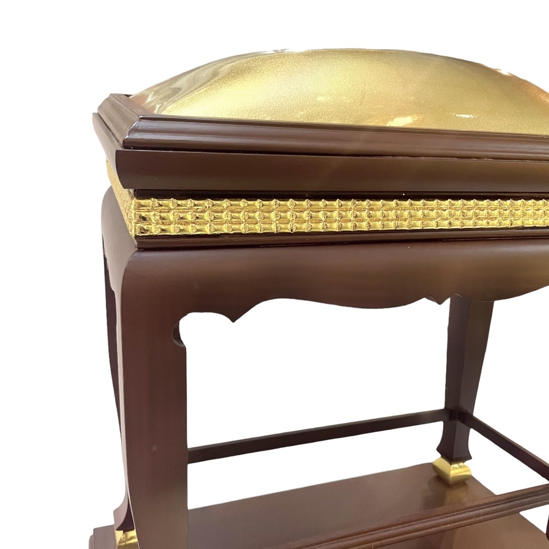 โต๊ะกราบคุกเข่า พิกุลน้ำตาล