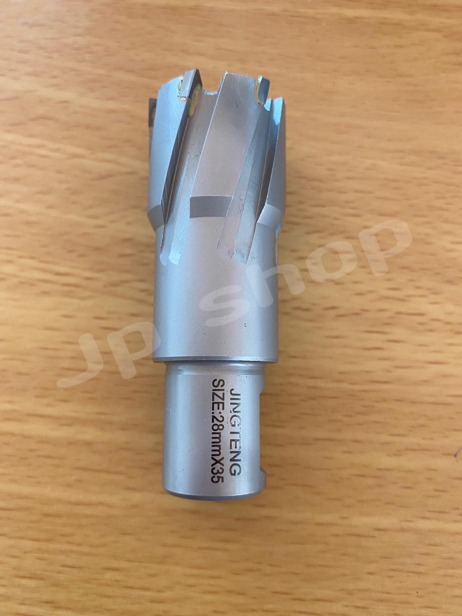 ดอกสว่านเจ็ทบอส แบบโฮลซอว์คาร์ไบสำหรับเจาะเหล็กหนา ด้วยสว่านแม่เหล็กไฟฟ้า ขนาด28*35มม. #2835