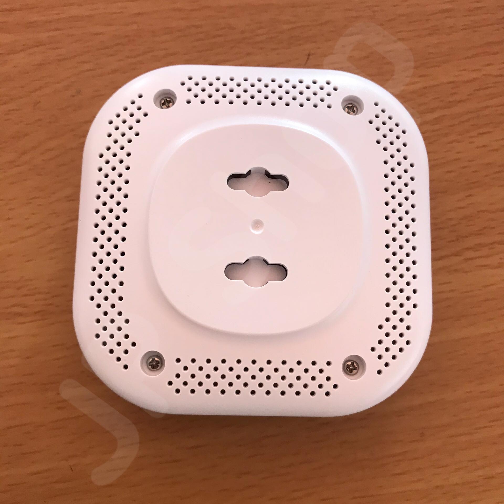 QOTO Smart Water Timer เครื่องตั้งเวลาน้ำอัจฉริยะ ควบคุมผ่านแอปมือถือ ชาร์จแบตด้วยแสงอาทิตย์ พร้อมส่งทั่วไทย