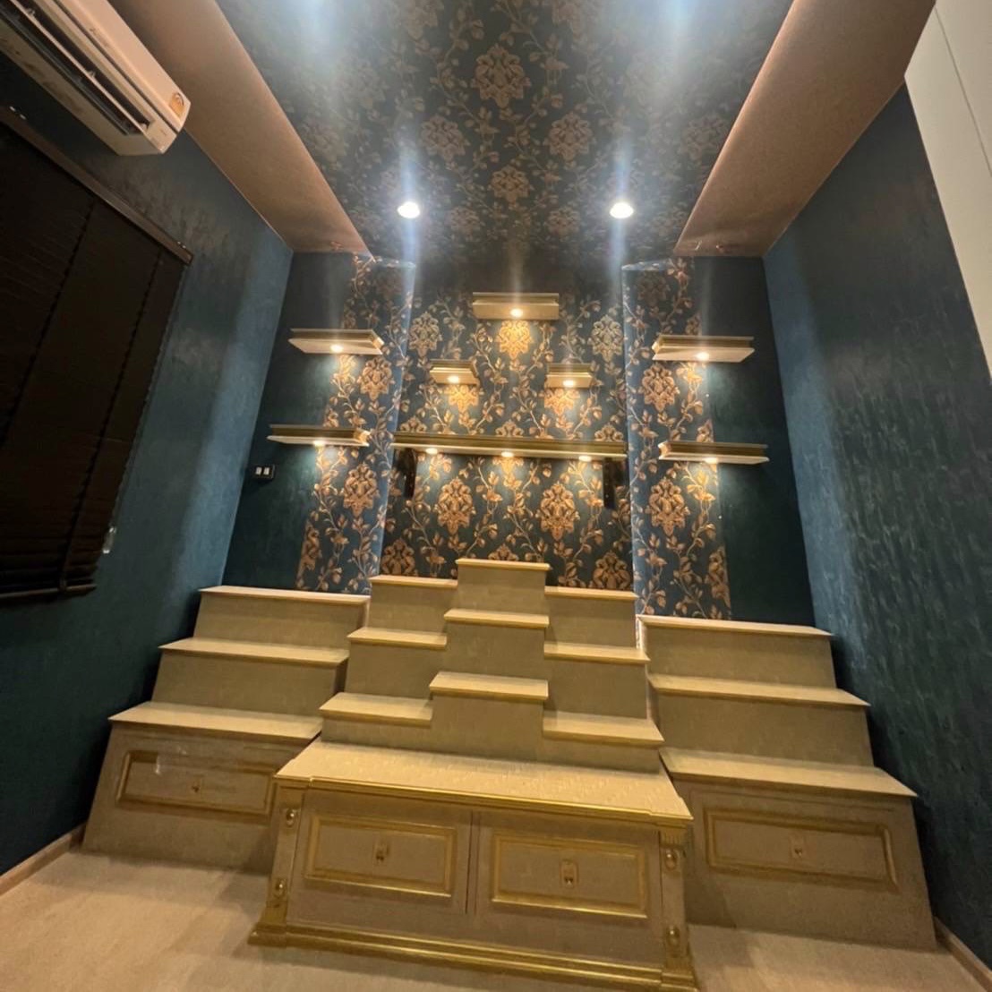 ตู้ขั้นบันได 15 ขั้น ลายน้ำทอง