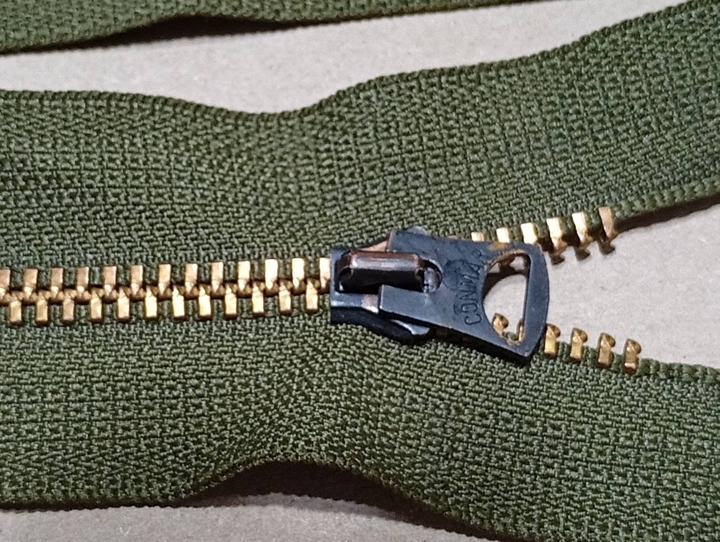 ขายแล้ว ซิปคอเสื้อ M65