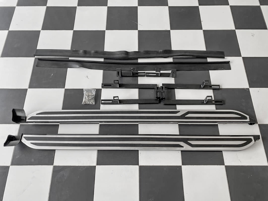 บันไดข้าง Corolla Cross โคโรล่าครอส ตรงรุ่น