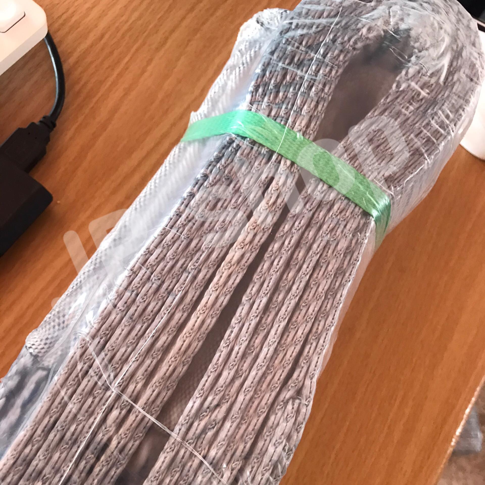 สายพานยกของขนาด 5 เมตร สีเทา หนา ทนทาน แข็งแรง สายสลิง ยกรถเครน สายยกของ อุปกรณ์ยกของหนักสลิงแบนแขวน สายลาก กว้าง 4 นิ้ว ยาว 5 เมตร ยกได้ 4 ตัน #07900