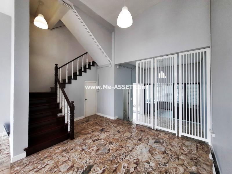 ขายและเช่า ทาวน์โฮมใกล้รถไฟฟ้า ย่าน สุทธิสาร ห้วยขวาง ประชาราษฎร์บำเพ็ญ : ถ.สุทธิสาร ซ.อุดมเกียรติ : 3 ชั้น 25.5 ตารางวา