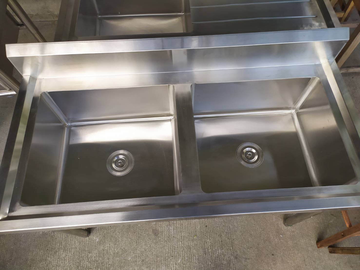 ซิงค์ล้างจานสแตนเลส 2 หลุม รุ่น:WSC-1268