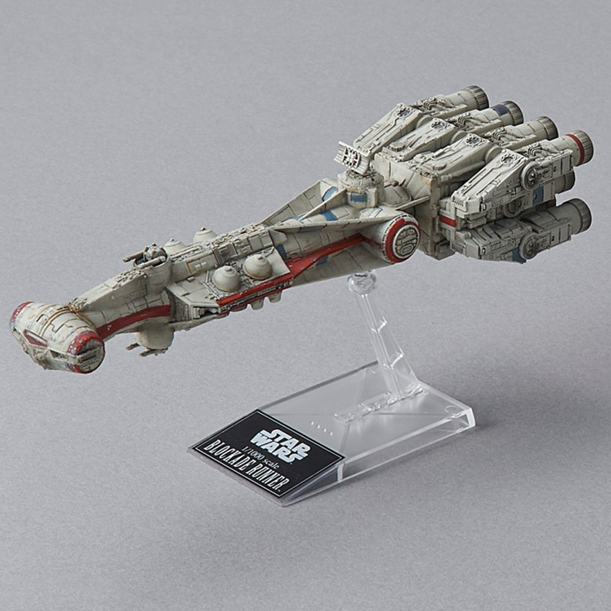 1/1000 Blockade Runner & 1/350 Millennium Falcon BANDAI - Star Wars