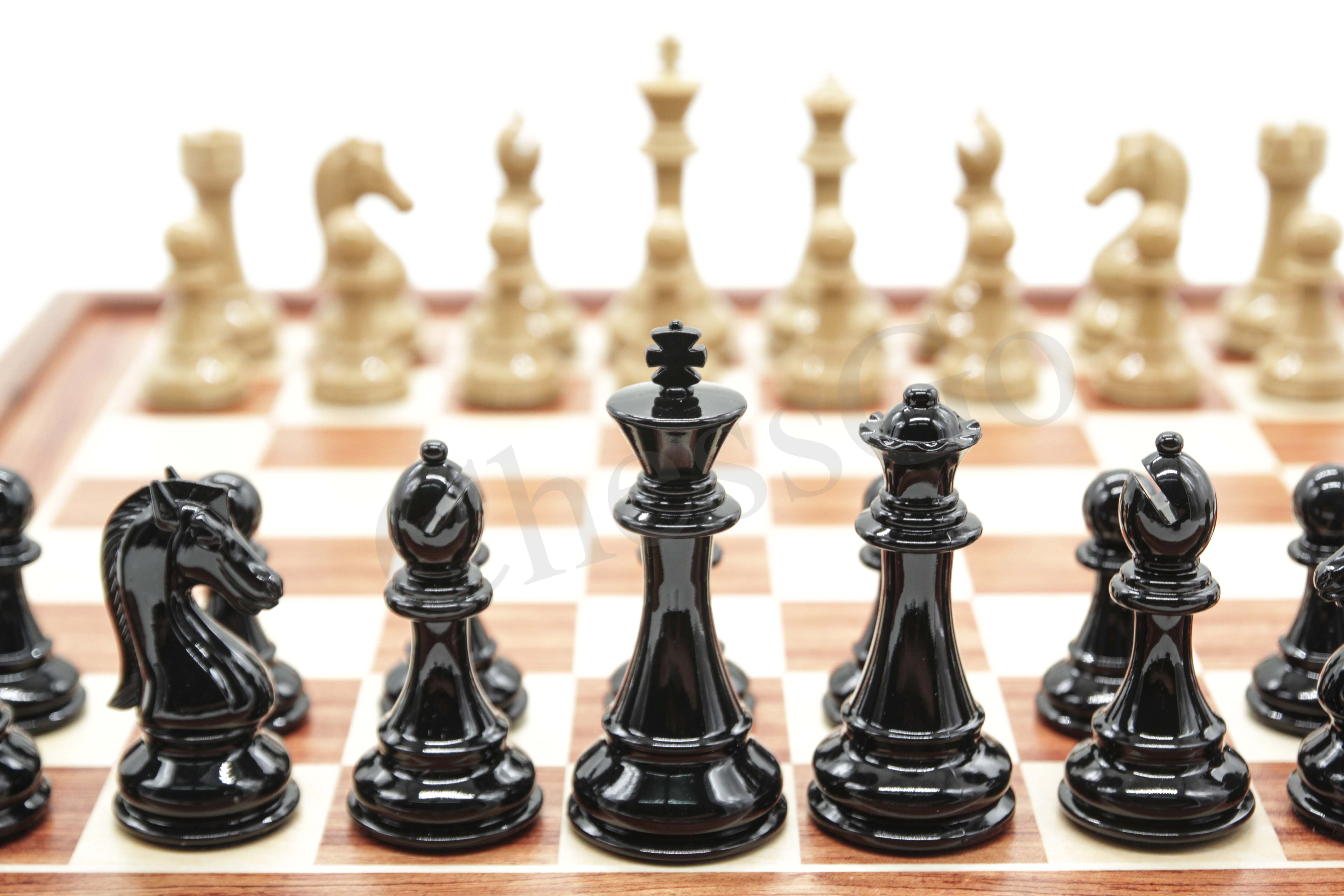 ชุดหมากรุกสากลไม้1(ตัวอะคริลิคลายไม้)8