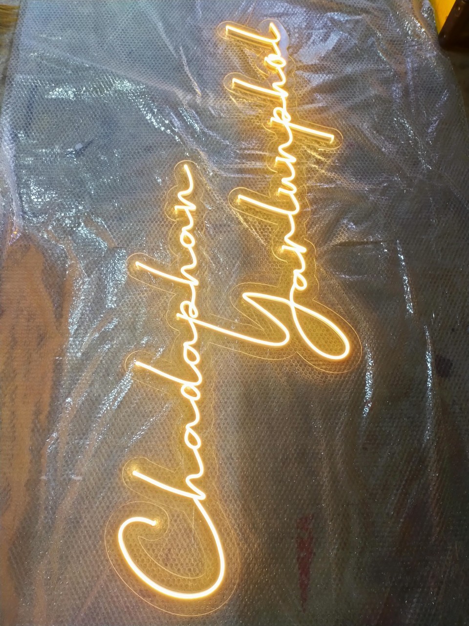 ป้ายไฟนีออน