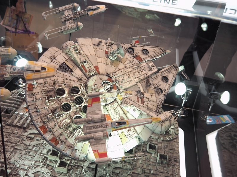1/72 Perfect Grade Millennium Falcon PG BANDAI - Star Wars