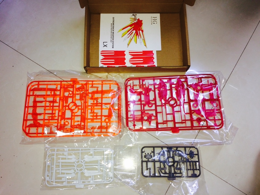 LX HG1 / 144 Extreme Wings