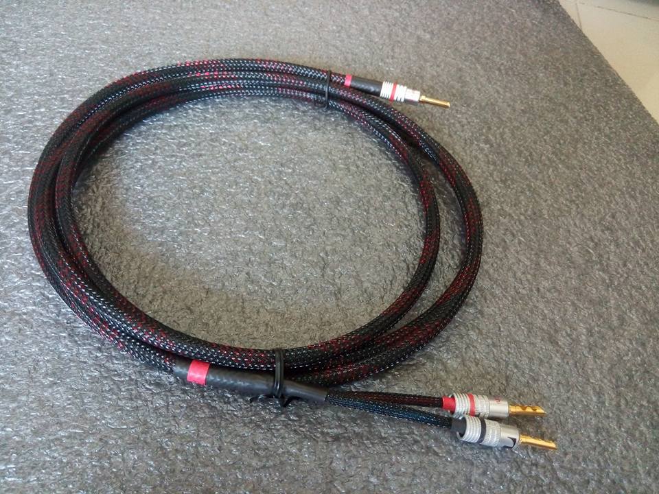 สายลำโพง Klotz 2.5mm ความยาว 2.5 ม (เข้าหัว Nakamichi เข้าหนังงู)