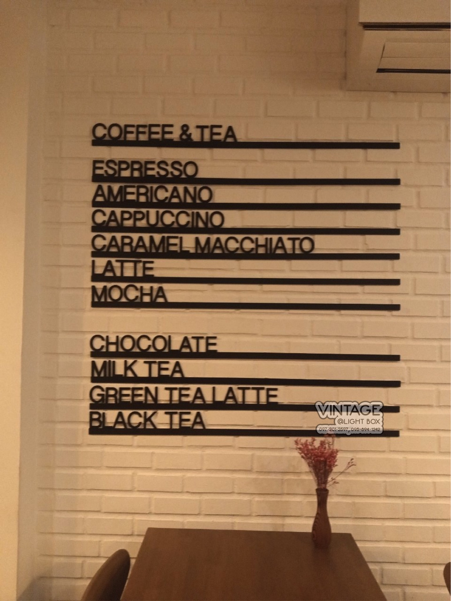 อักษรโลหะ ติดตั้ง ร้าน COFFEE & TEA