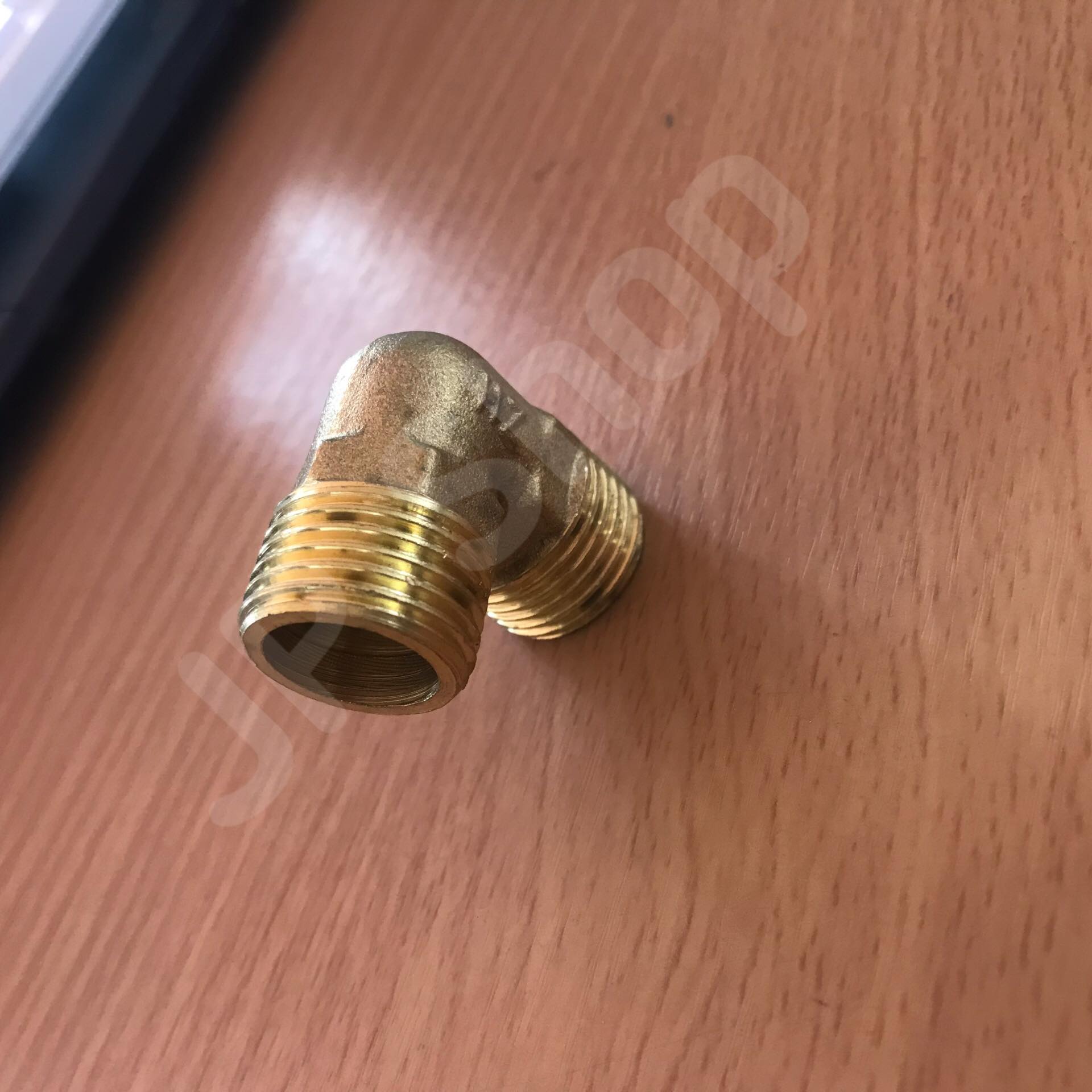 ข้องอทองเหลือง เกลียวนอก ขนาด 4 หุน ข้อต่อ ขนาด4หุน ทองเหลือง ข้องอ #2054